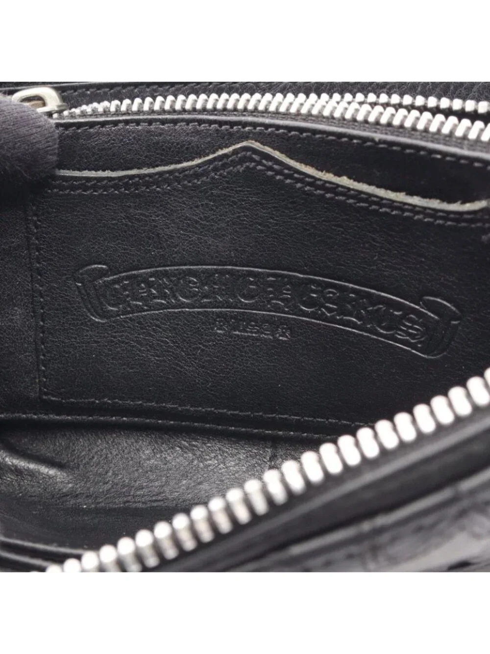 Chrome Hearts Round Wallet Cemetery Cross Patch Quilted Leather